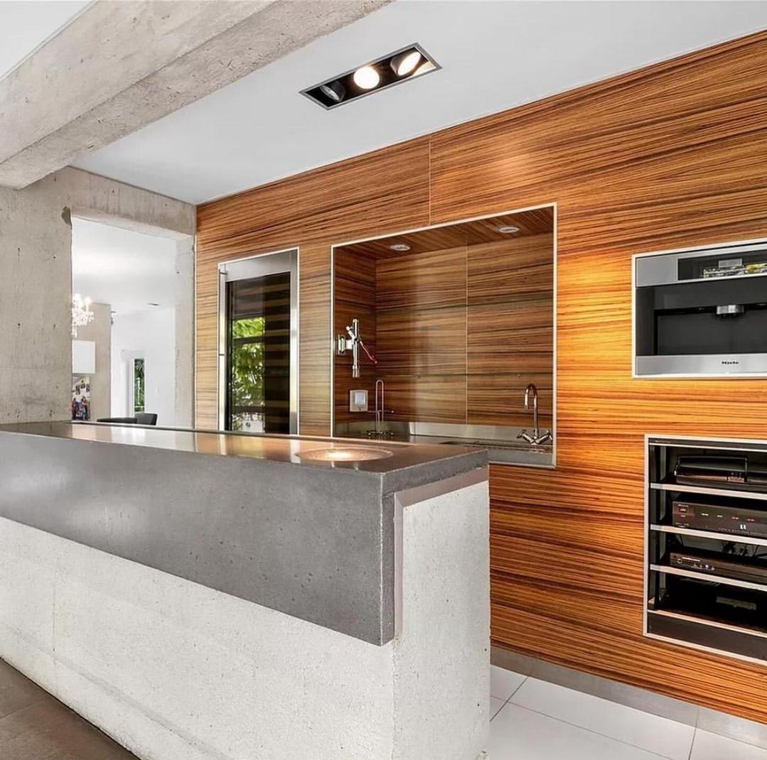 4 Bed Rooms Aparment at Austin