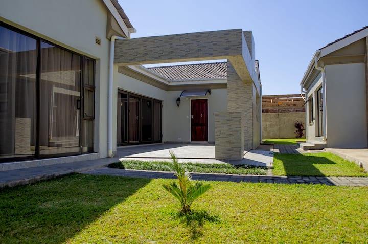 4 Bed Rooms Aparment Chattanooga