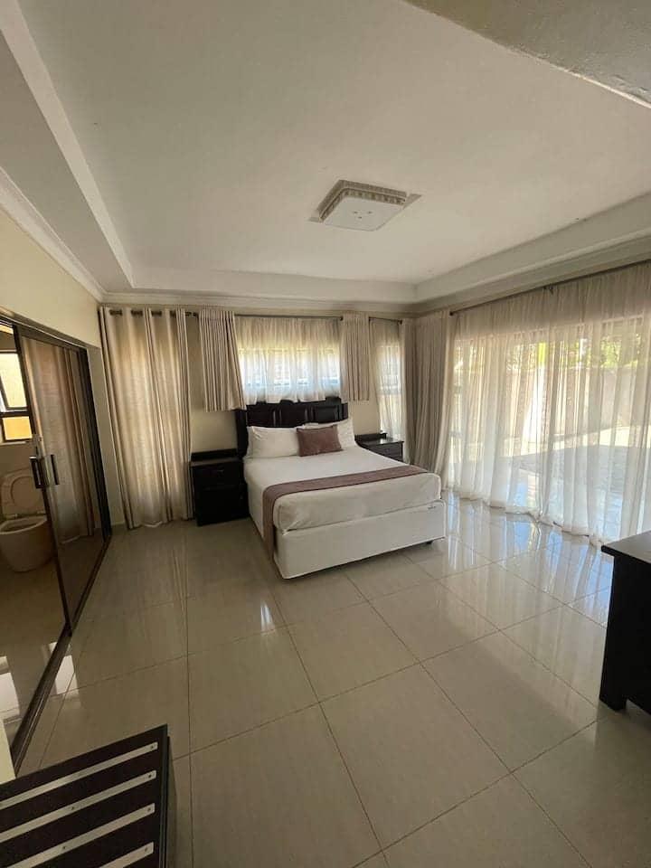 4 Bed Rooms Aparment Chattanooga